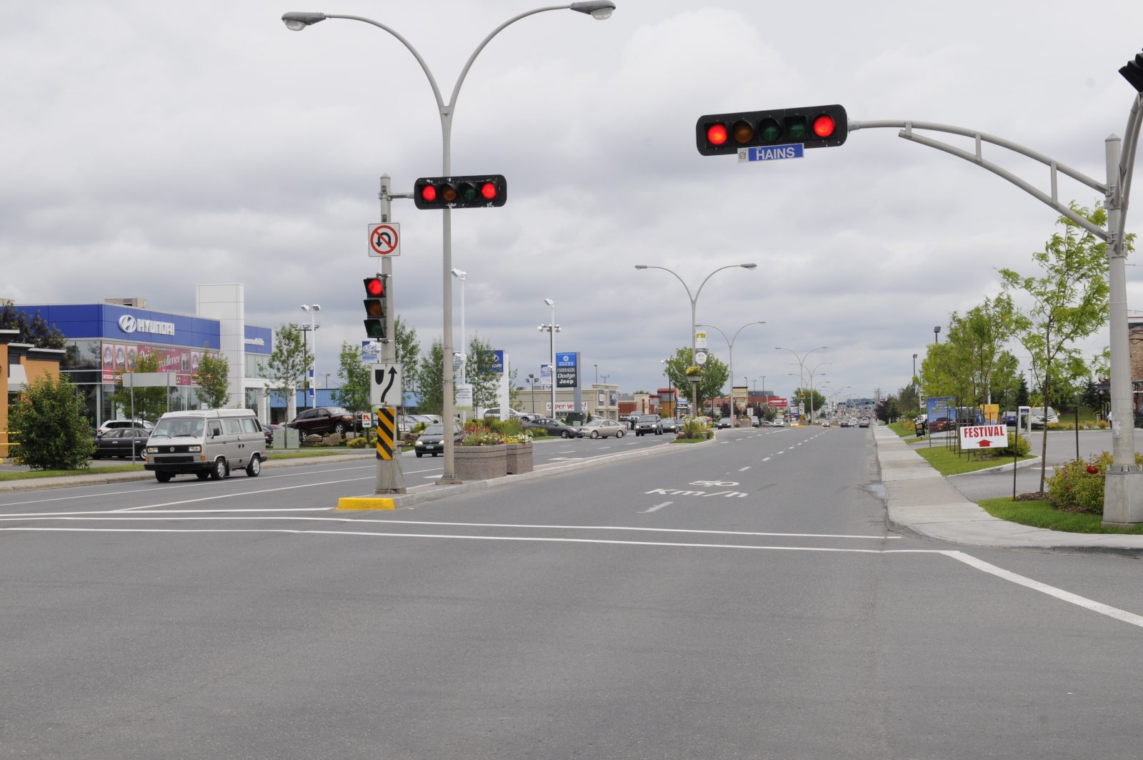 Drummondville scindée en 2 circonscriptions ayant pour frontière le boulevard Saint-Joseph