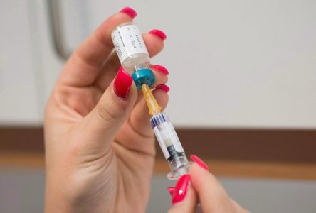 Les enfants devraient être vaccinés contre l’hépatite B dès la naissance