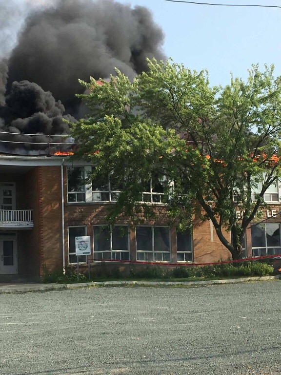 Une école du Centre-du-Québec entièrement détruite par le feu