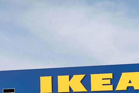 Un magasin IKEA de taille complète à Québec