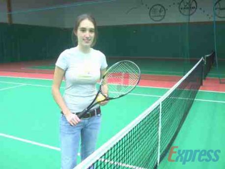 Marie-Christine Salvas s’associe au Tournoi provincial de tennis intérieur féminin 35 ans et plus