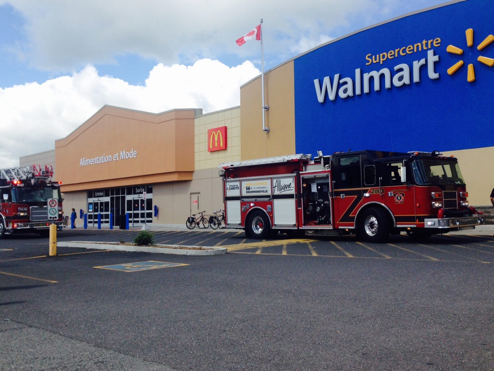 Walmart évacué : plus de peur que de mal