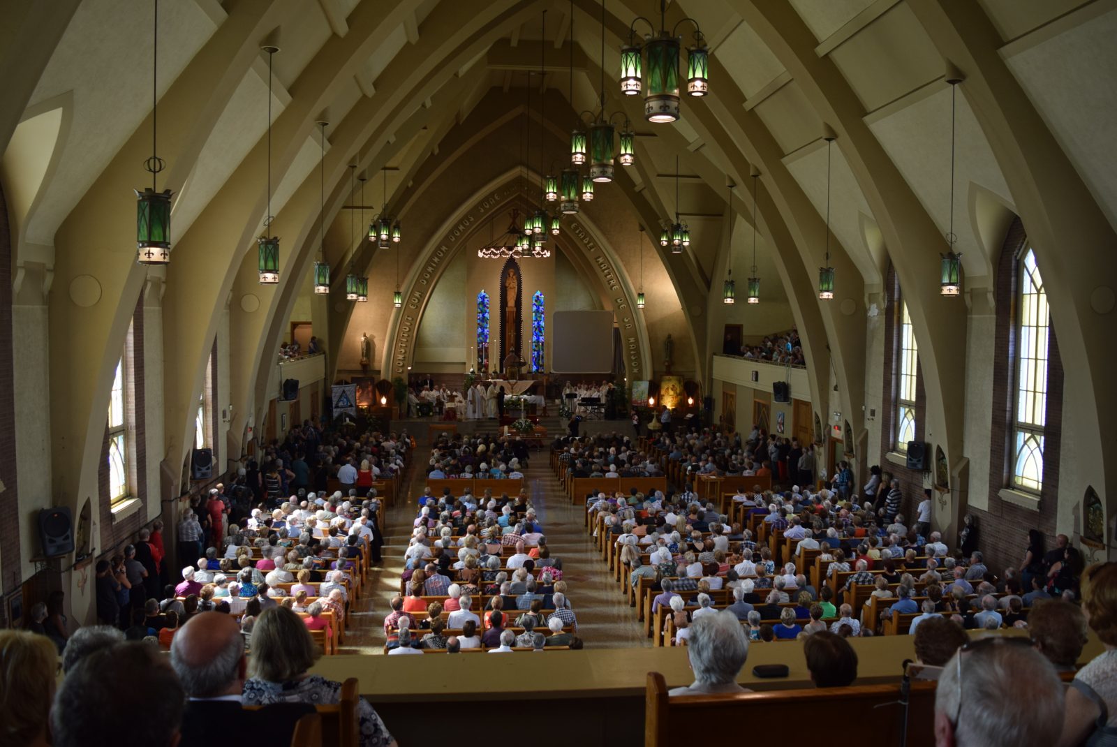 Funérailles de Donald Lauzière: une église bondée et des tonnes de motos