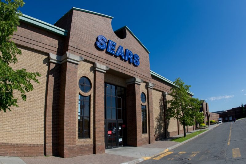 À la place de Sears aux Promenades : Simons? H&M? Les paris sont ouverts