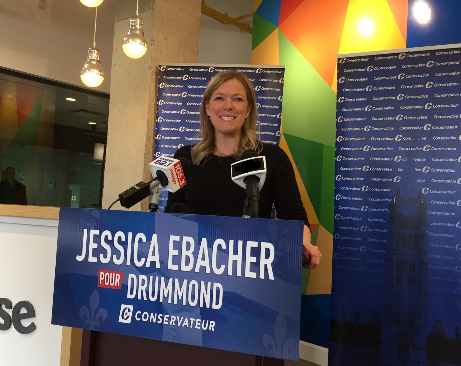 «Je veux rapprocher les gens de Drummond de la politique fédérale» – Jessica Ebacher