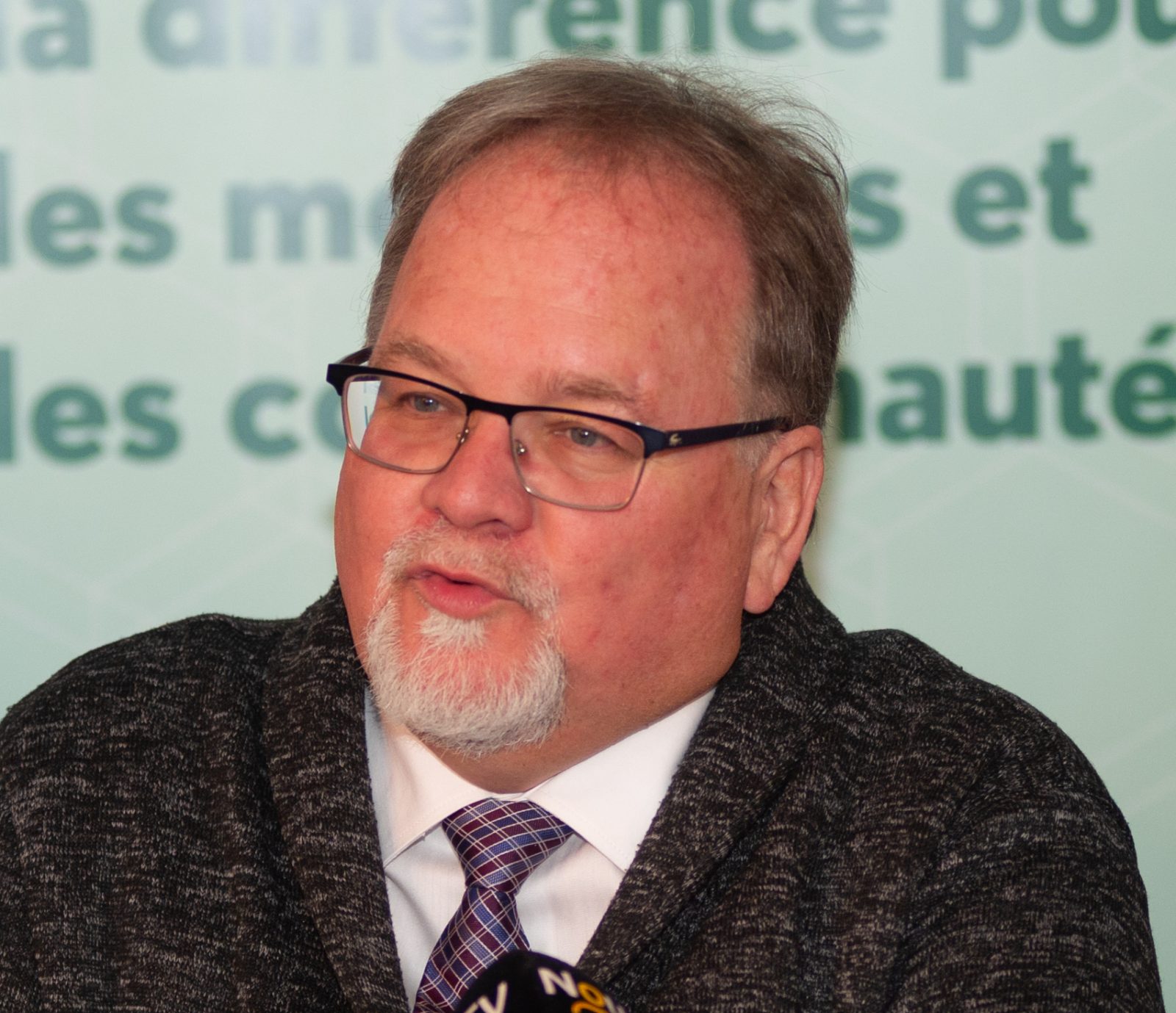 Épicerie touchée par la COVID-19: Drummondville demande plus de transparence