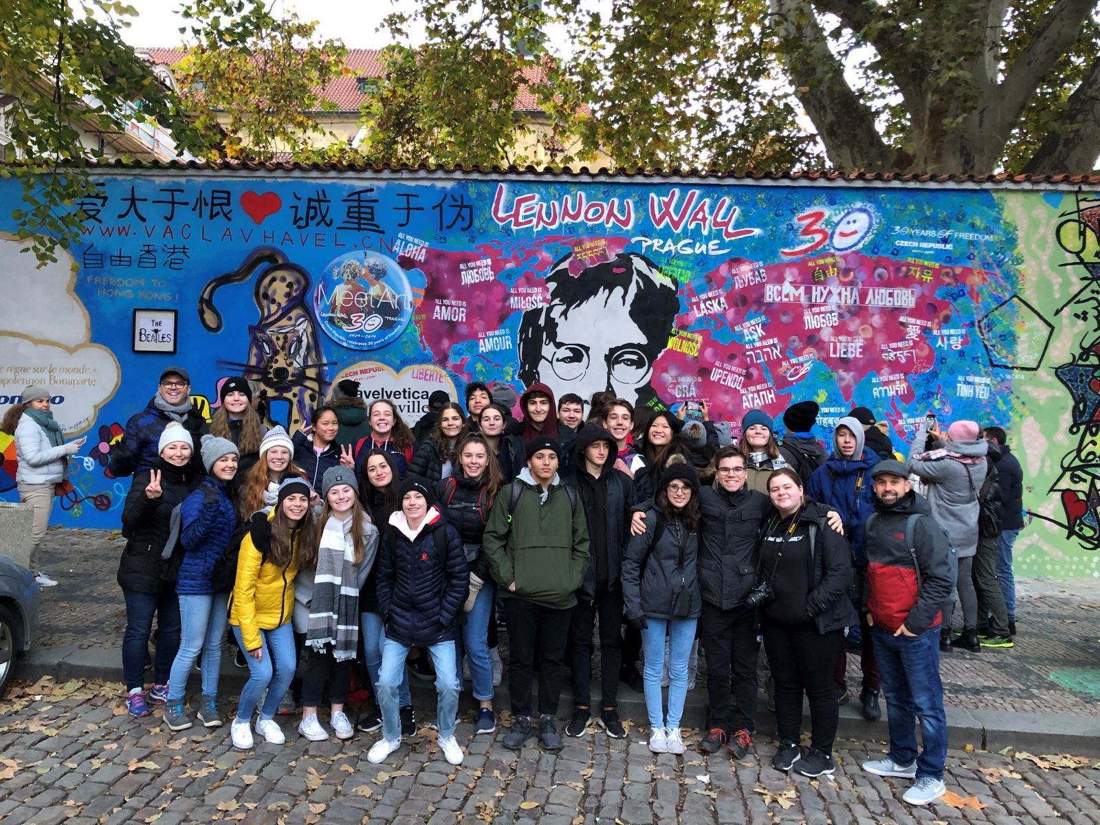 Des élèves de Drummondville témoins des 30 ans de la chute du Mur de Berlin