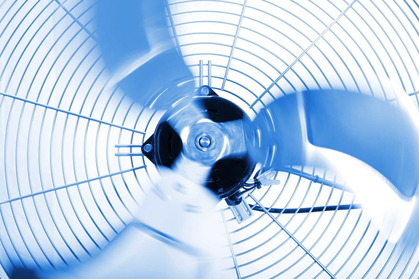 Canicule : la CSDC autorise l’utilisation des ventilateurs dans les écoles