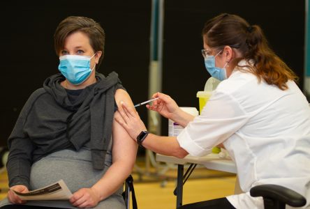 Il y a un an… Drummondville avait sa première vaccinée