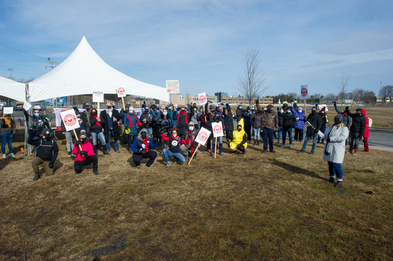 Jour de grève pour les enseignants du Cégep de Drummondville (photos)