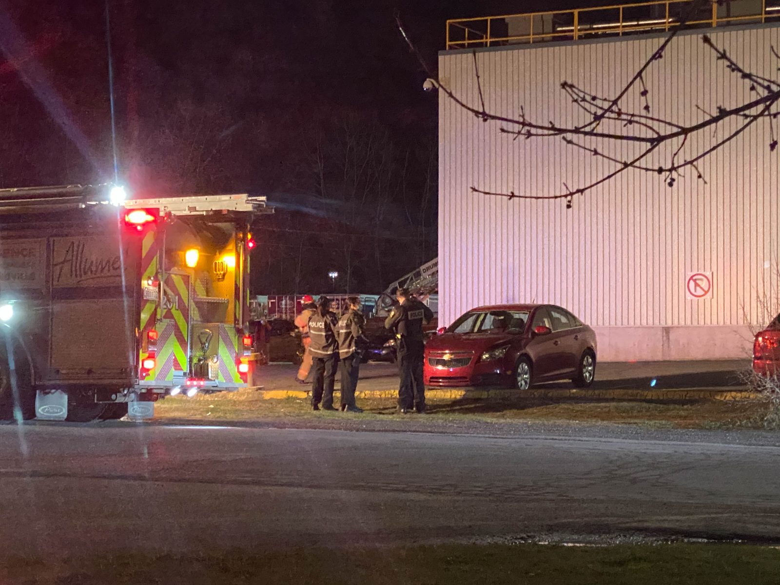 Accident chez Olymel : deux travailleurs transportés au Centre des grands brûlés de Québec