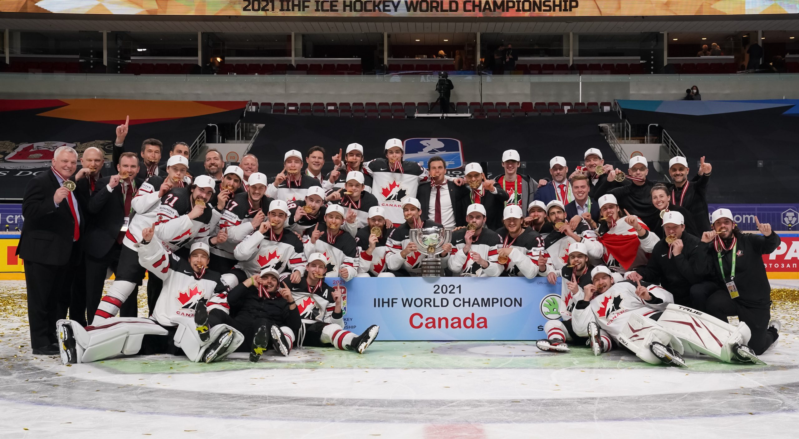 Сколько раз становилась чемпионом сборная команда канады. Сборная Канады по хоккею 2021. Хоккей сборная Канады 2021.