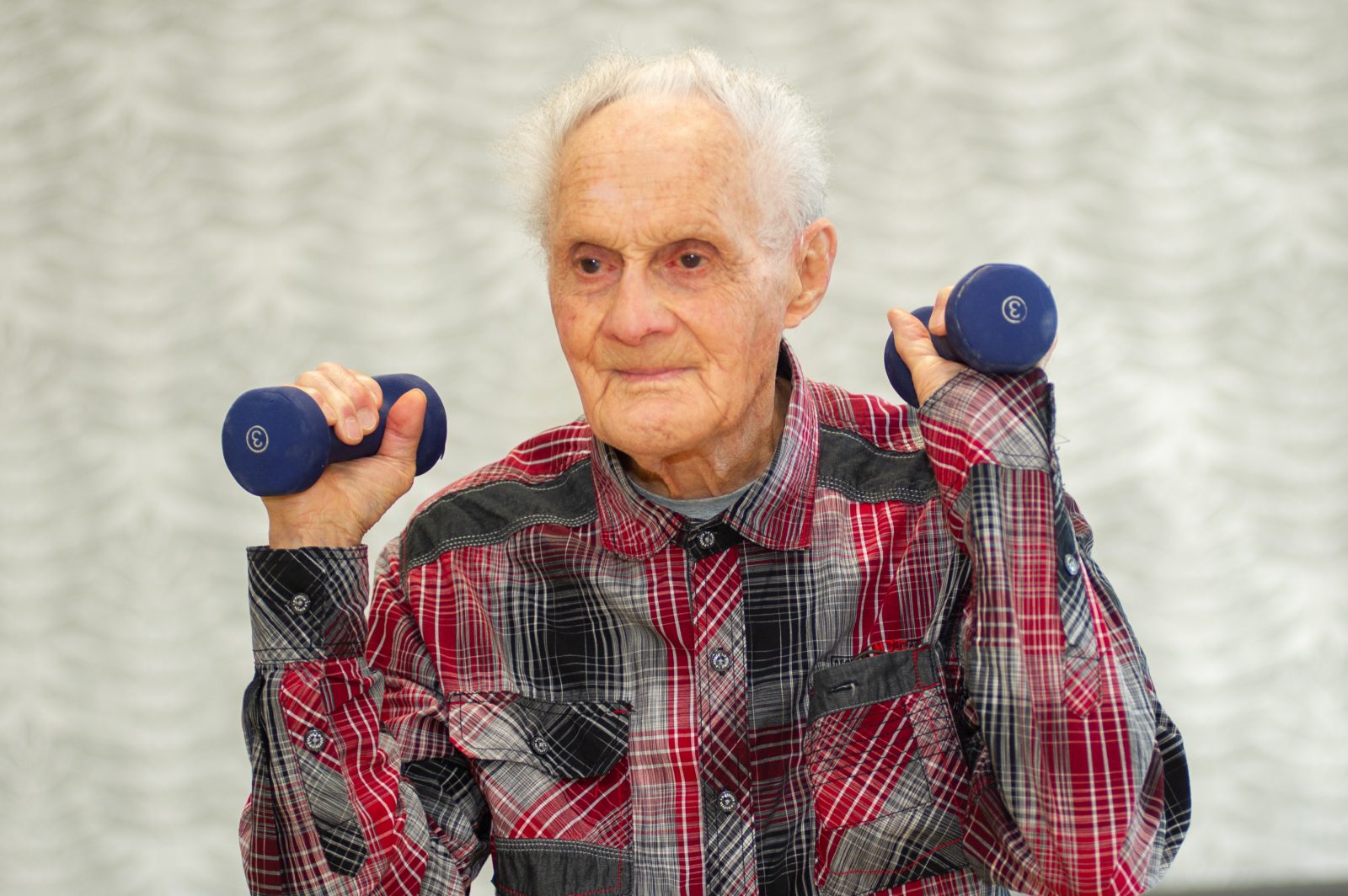À 100 ans, il marche, pédale et fait sa gym chaque semaine