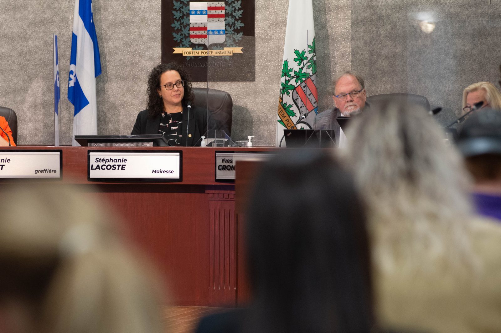 Première séance pour le nouveau conseil municipal de Drummondville
