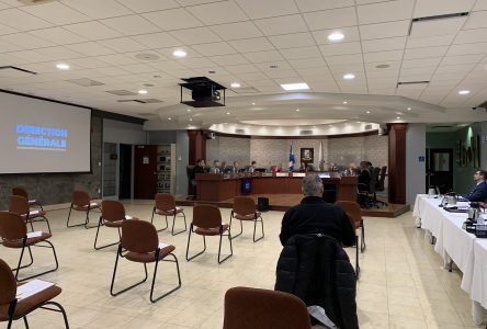 Vers des séances du conseil municipal «plus transparentes»