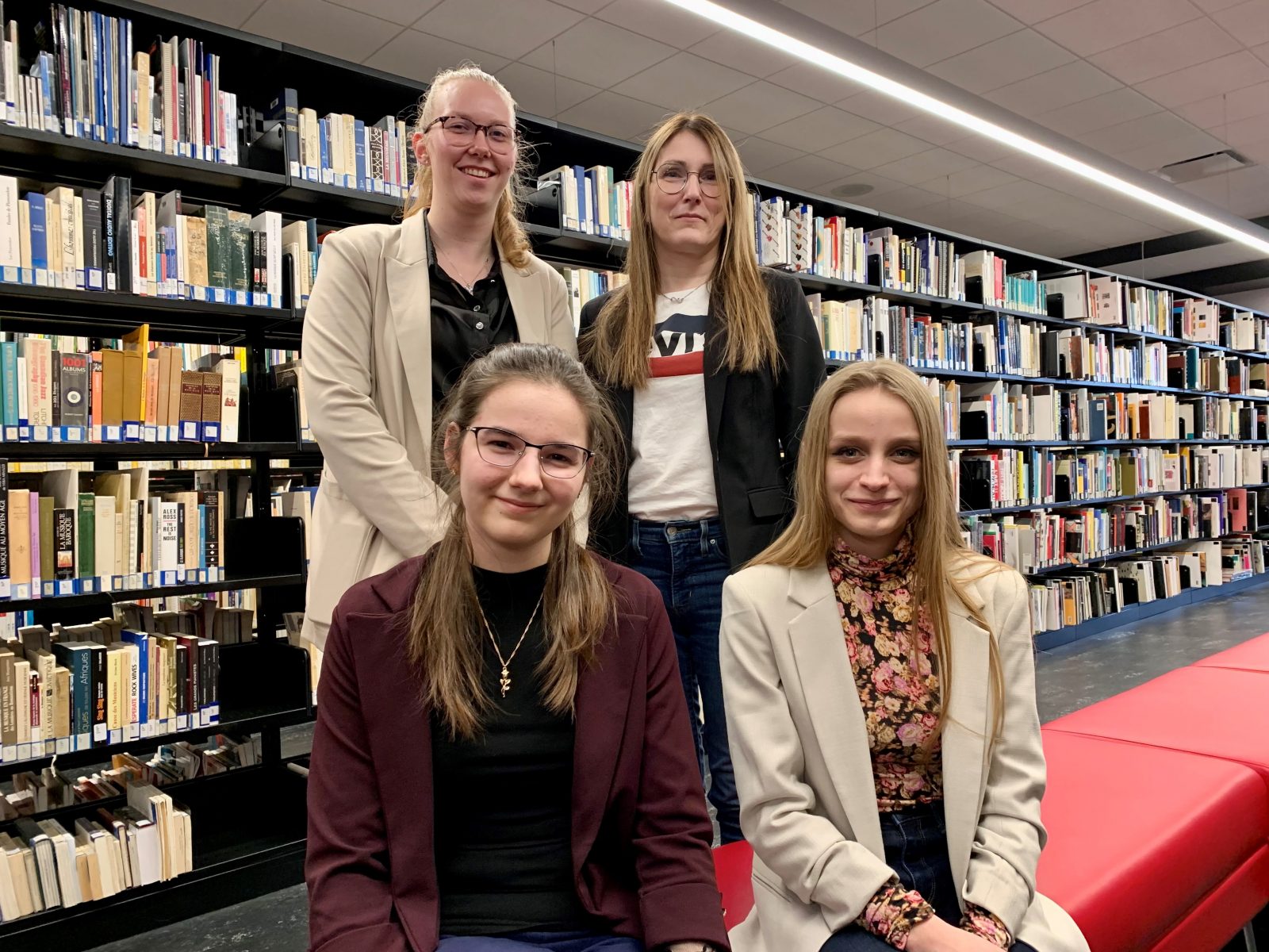 Quatre étudiantes organisent un événement littéraire à Drummondville