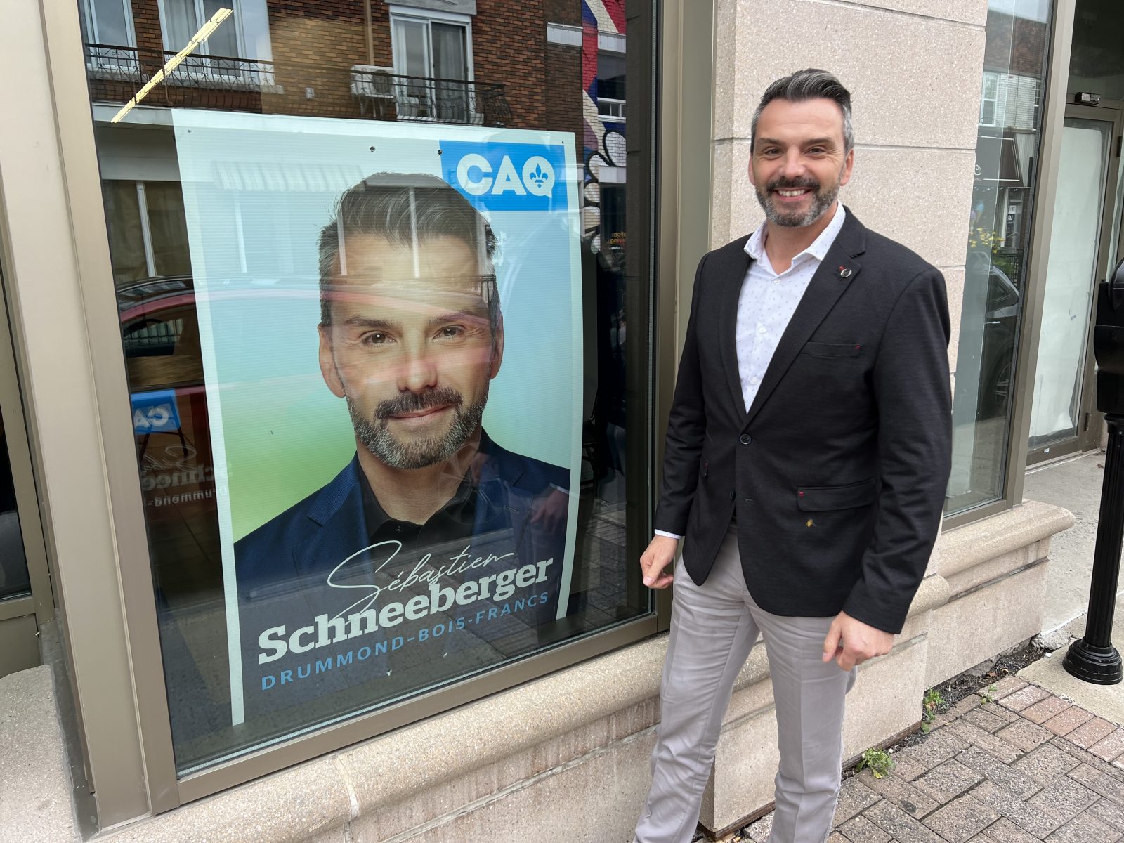 Sébastien Schneeberger présente deux engagements pour les villages