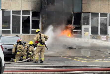 Explosions et incendie à l’école Paul-Rousseau (photos et vidéos)