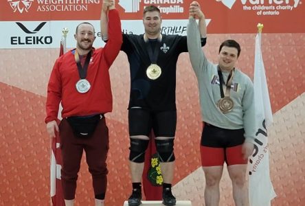 Jonathan Sarrazin champion canadien chez les 109 kg