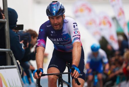 Tour de France : l’équipe d’Hugo Houle tentera de répéter l’exploit