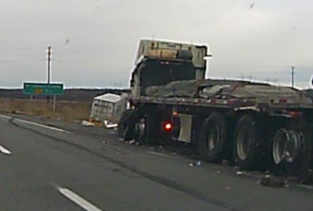 Deux poids lourds impliqués dans un accident sur l’autoroute