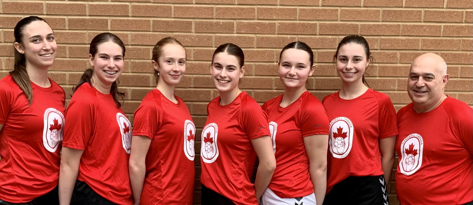 Six handballeuses d’ici représenteront le Canada