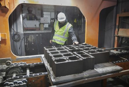 Patio Drummond doublera sa production de blocs de béton sans ciment