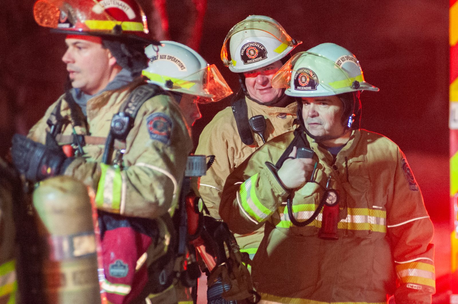 «Un incendie du genre, ça soude les liens entre les pompiers» – Martin Boisvert, chef aux opérations du SSISCD