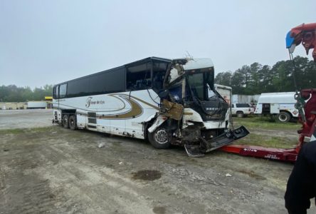 Accident d’autobus en Virginie : « Les jeunes sont sains et saufs» (mise à jour)